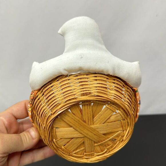 Halloween ghost basket - Picture 2 of 2